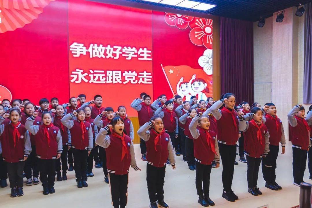 中长款大衣如何搭配--专业问答交流平台